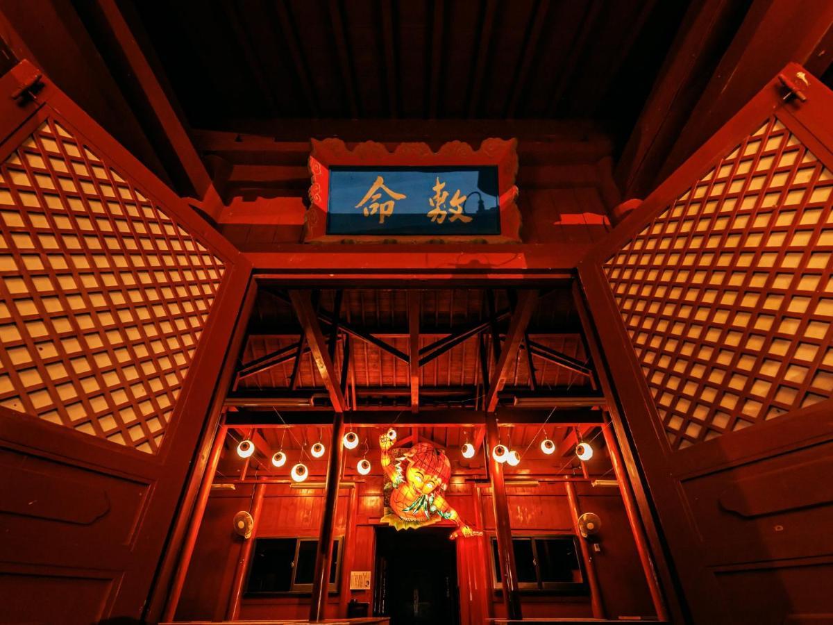 Hotel Murasakimura Yomitan Buitenkant foto